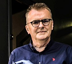 Laurence O'Bryan, Founder of BooksGoSocial.com